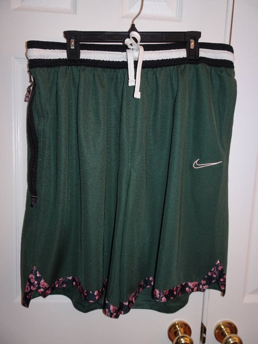 Rare Nike Olive Green Floral Trim Basketball Shorts